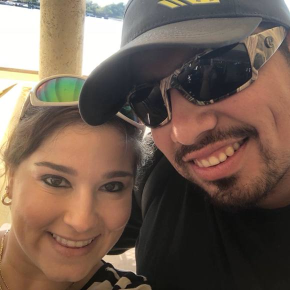 Meet your Posher, Catalina - Picture 1 of 1